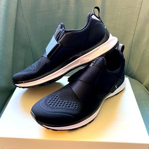 NEW UNUSED TIEM - Slipstream - Black-Black - Cycling Shoe (Soulcycle Compatible)